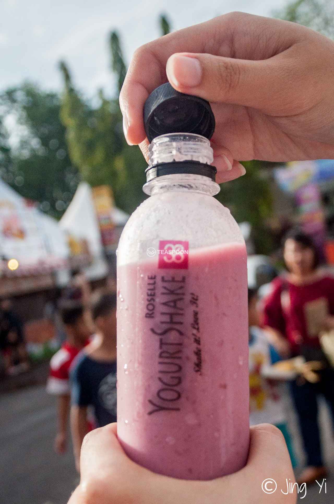 【Don’t Miss This REFRESHING ChaCha「Matcha Milk Tea」at Kuching Fest